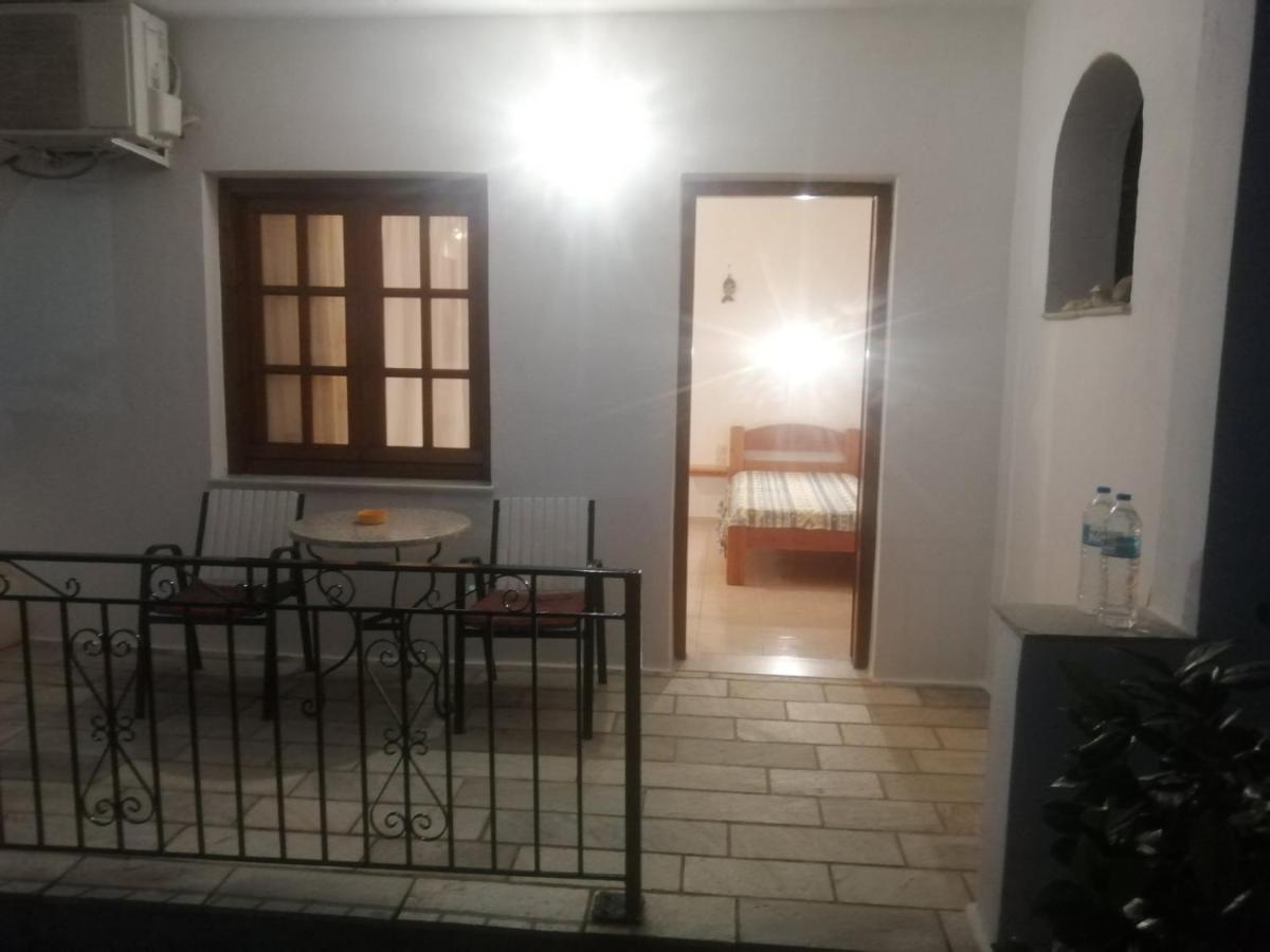 Amalia Studios Skiathos Town Exterior foto