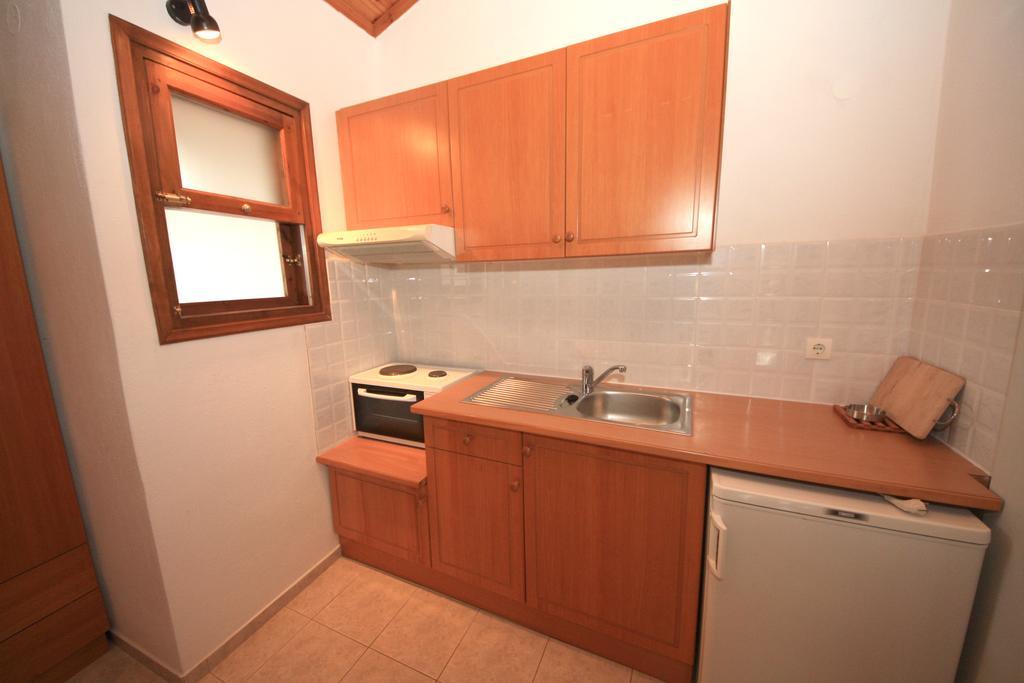 Amalia Studios Skiathos Town Exterior foto