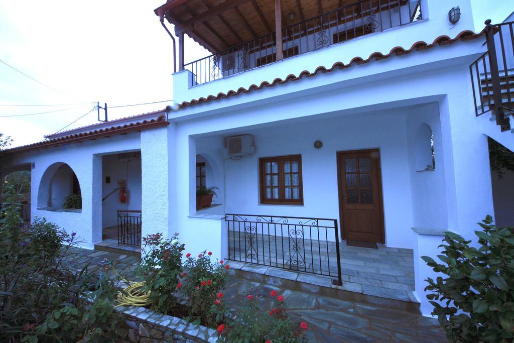 Amalia Studios Skiathos Town Exterior foto