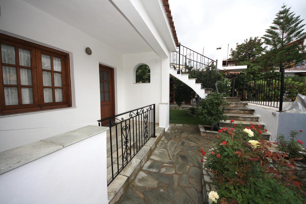 Amalia Studios Skiathos Town Exterior foto