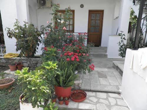 Amalia Studios Skiathos Town Exterior foto